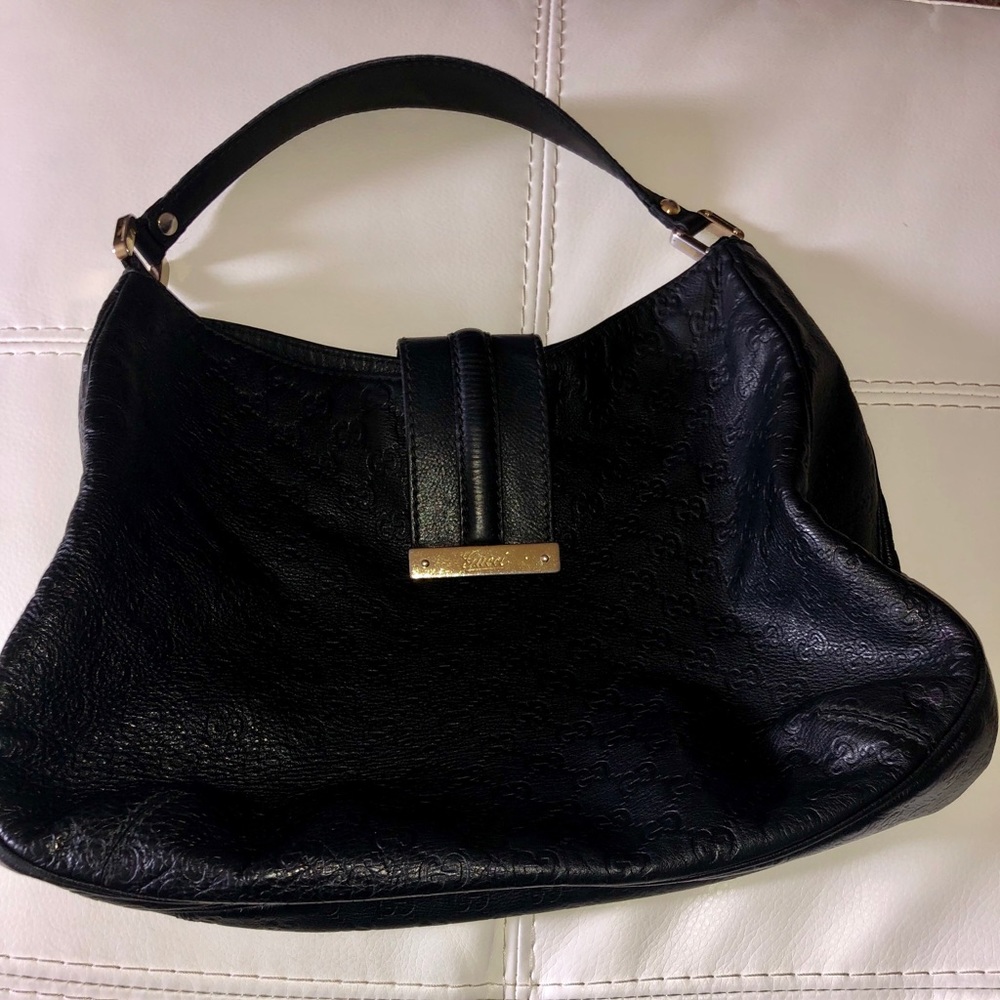 Large Gucci leather purse